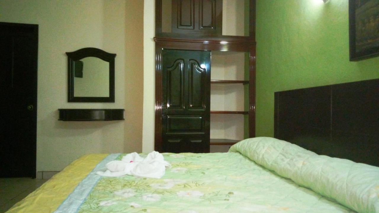 Ocosingo Hotel Real Plaza מראה חיצוני תמונה