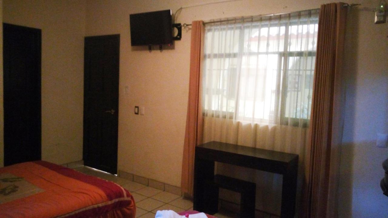 Ocosingo Hotel Real Plaza מראה חיצוני תמונה