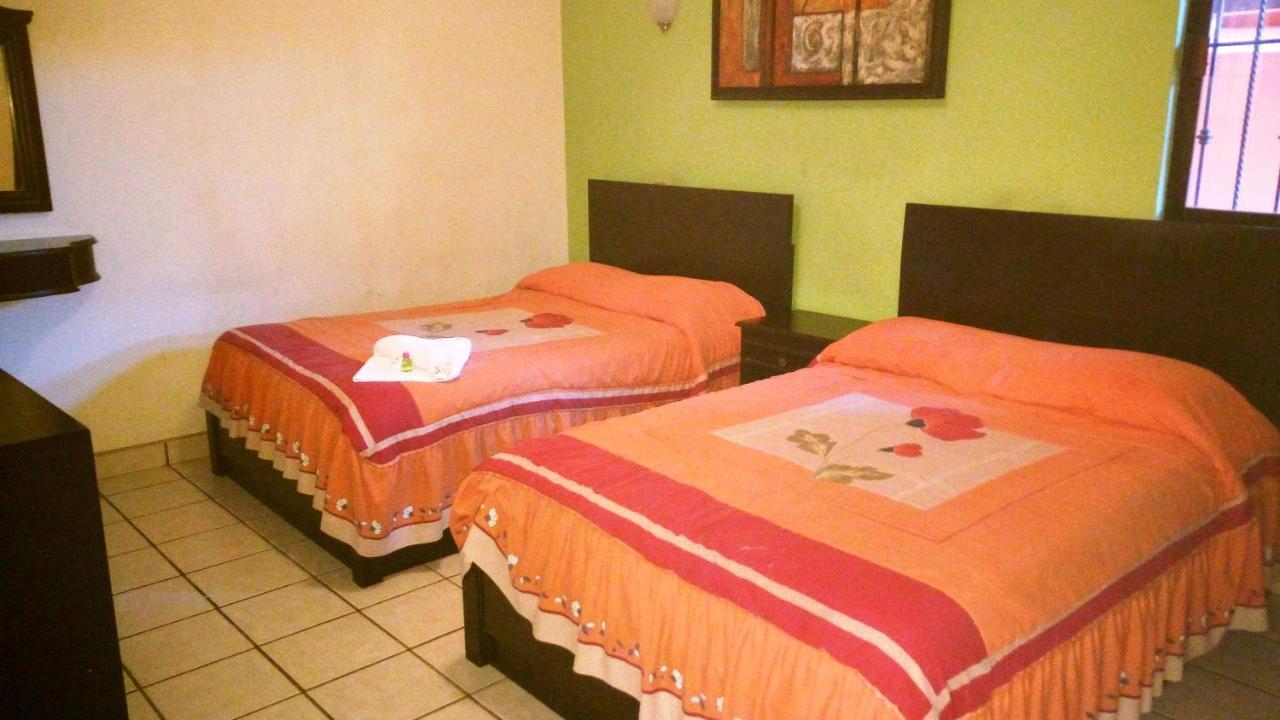 Ocosingo Hotel Real Plaza מראה חיצוני תמונה